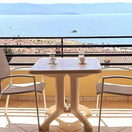 Cosy Avec Vue Διαμέρισμα